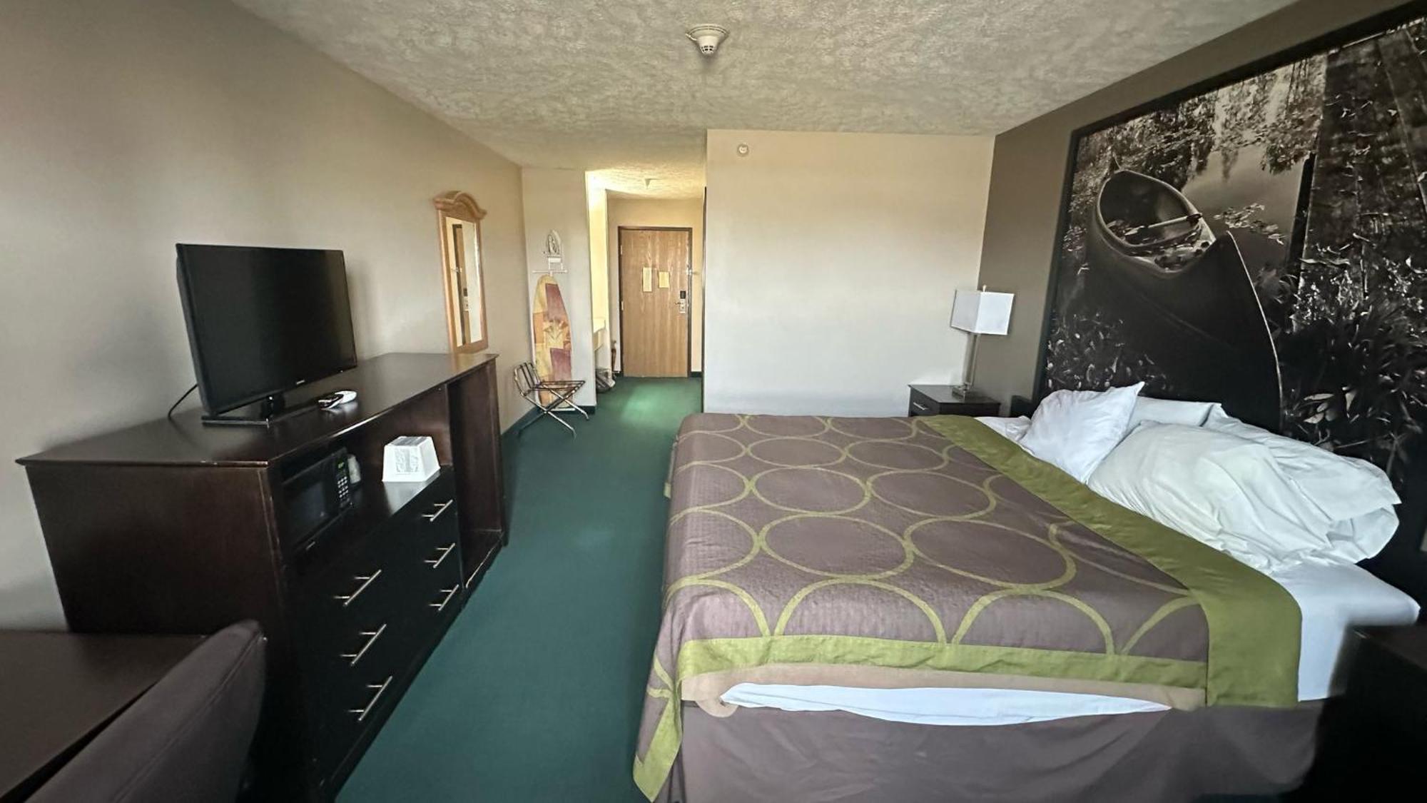 Burgundy Inn & Suites By Oyo El Paso Экстерьер фото