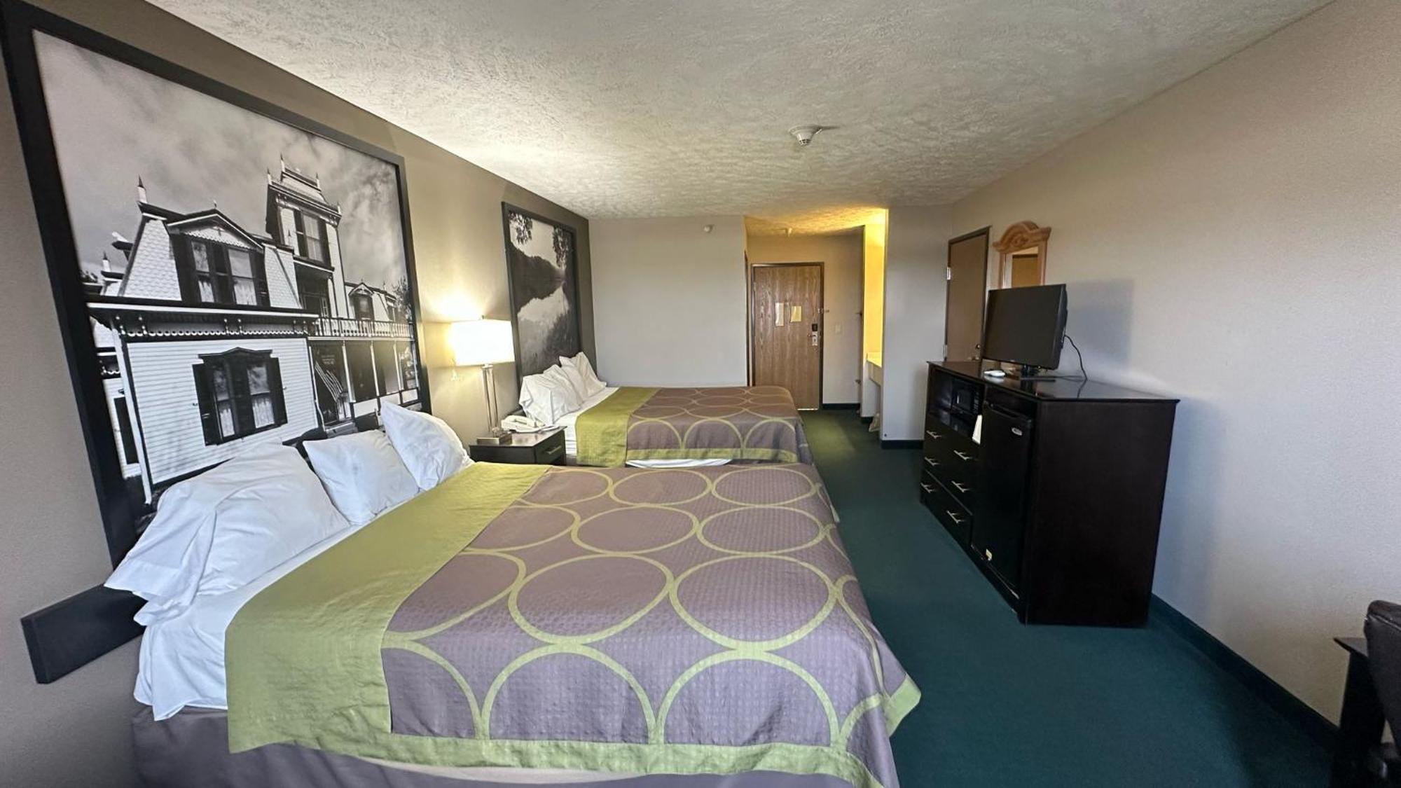 Burgundy Inn & Suites By Oyo El Paso Экстерьер фото