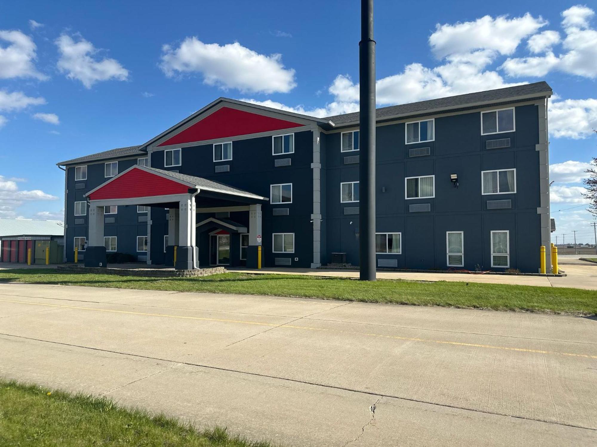 Burgundy Inn & Suites By Oyo El Paso Экстерьер фото