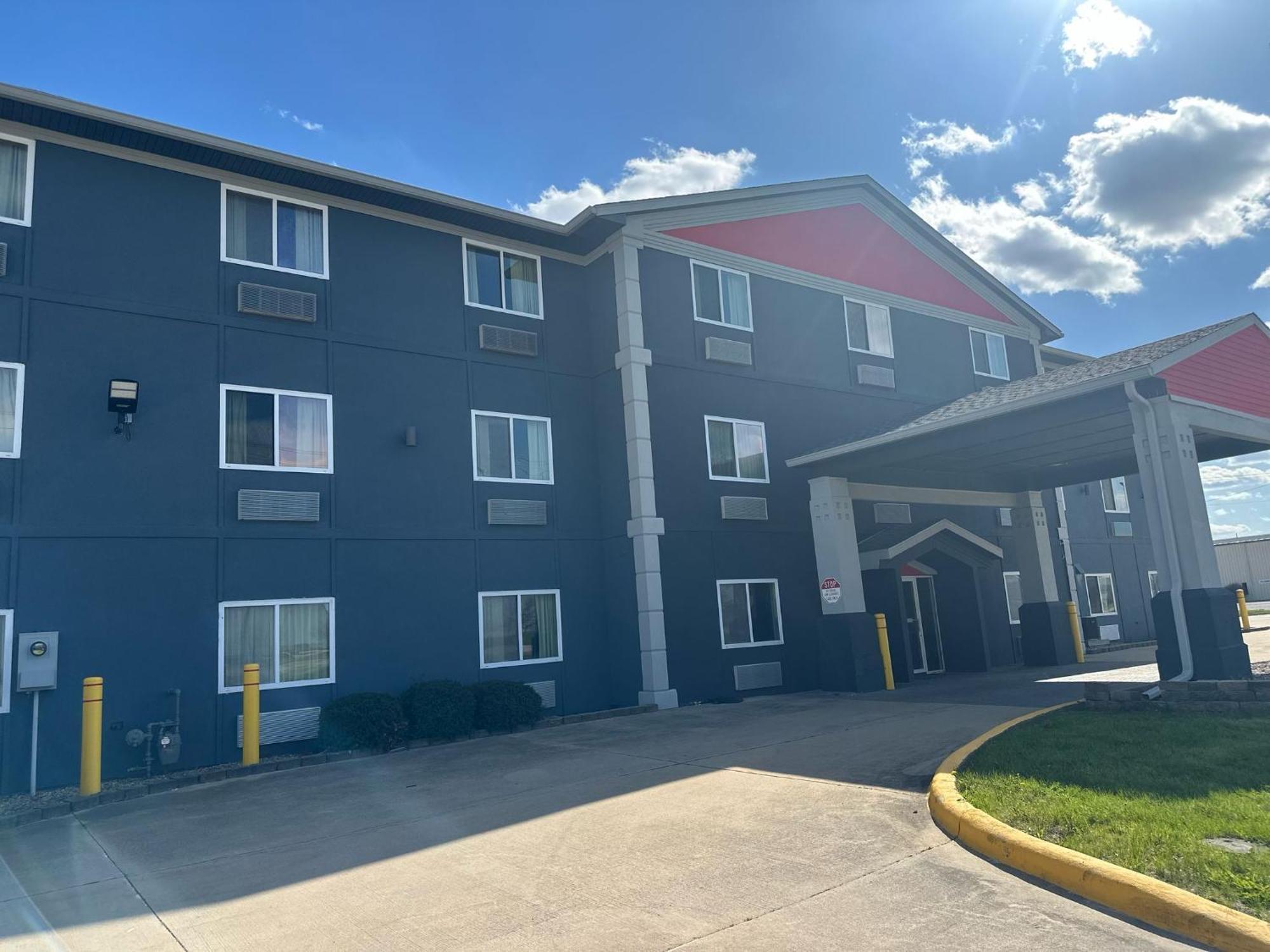 Burgundy Inn & Suites By Oyo El Paso Экстерьер фото