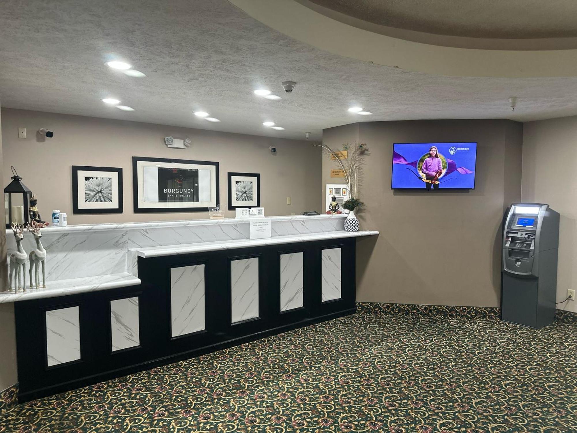 Burgundy Inn & Suites By Oyo El Paso Экстерьер фото